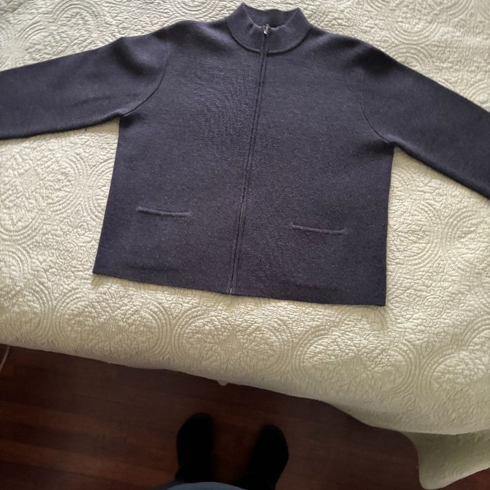 Vintage 1970's Ladies size Petite Medium Gray Wool Sweater Jacket